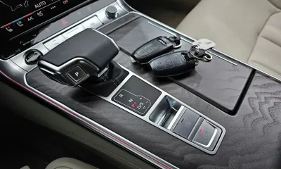 Audi A7 2025, 3407 км, за 80000000 KRW - фото 9