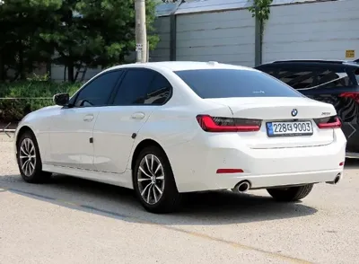 BMW 3-Series 2024, 27001 км, за 37500000 KRW