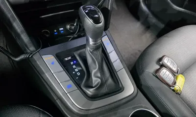 Hyundai Avante 2018, 59216 км, за 11500000 KRW - фото 9