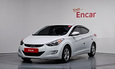 Hyundai Avante · 2012 год