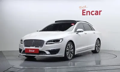Lincoln MKZ · 2017 год