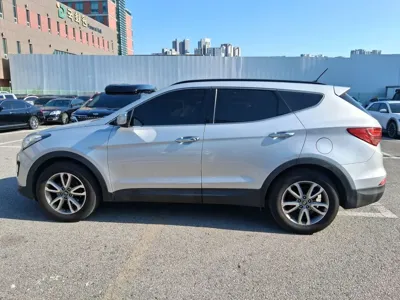Hyundai Santafe 2013, 213756 км, за 6990000 KRW