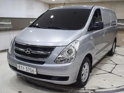 Hyundai Starex 2015, 182000 км, за 7700000 KRW