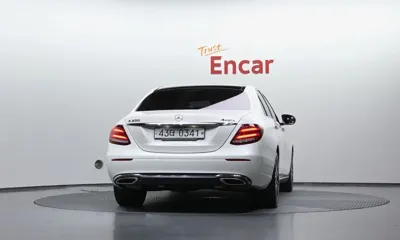 Mercedes-Benz E-Class 2017, 154902 км, за 18900000 KRW