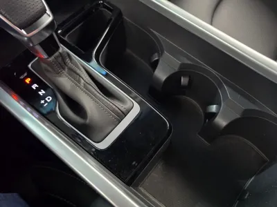 KG_Mobility_Ssangyong Torres 2023, 44150 км, за 14620000 KRW - фото 13