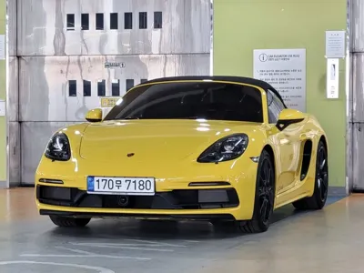Porsche 718 · 2022 год