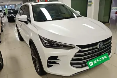 BYD Tang New Energy 2018, 23100 км, за 83791.77 CNY