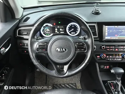 Kia Niro 2017, 232789 км, за 6800000 KRW - фото 13