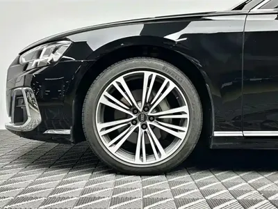 Audi A8 2024, 38000 км, за 395000 CNY - фото 7