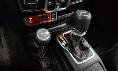 Jeep Wrangler 2023, 27983 км, за 49000000 KRW - фото 9