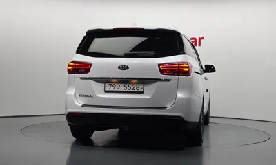 Kia Canival 2019, 120877 км, за 12990000 KRW - фото 4