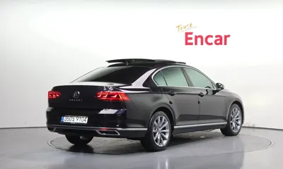 Volkswagen Passat 2022, 52153 км, за 25000000 KRW