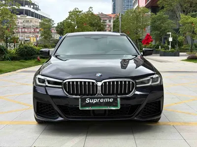 BMW 5 Series New Energy 2021, 90000 км, за 188000 CNY