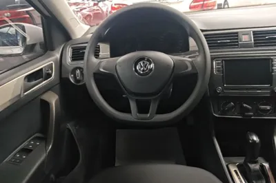 Volkswagen Santana 2016, 68500 км, за 47674.16 CNY - фото 13