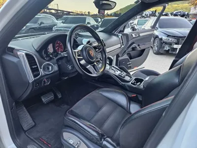 Porsche Cayenne 2018, 96781 км, за 39000000 KRW - фото 9