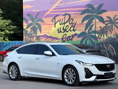 Cadillac CT5 2020, 60000 км, за 98000 CNY