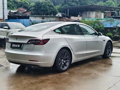 Tesla Model 3 2020, 29000 км, за 109800 CNY - фото 7