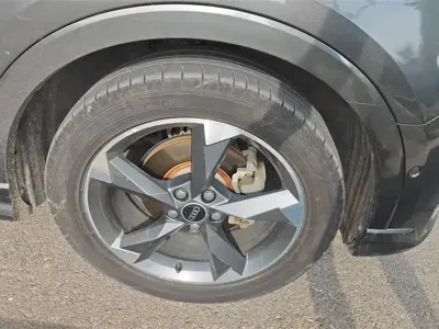 Audi Q3 2021, 96000 км, за 134000 CNY - фото 6