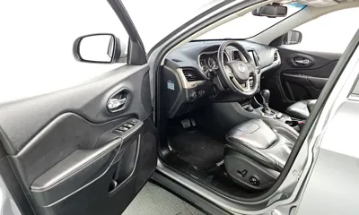 Jeep Cherokee 2015, 117351 км, за 7900000 KRW - фото 10