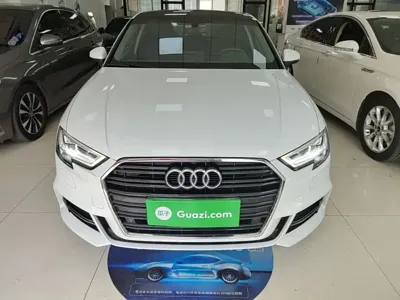 Audi A3 2018, 80700 км, за 53200 CNY