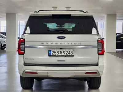 Ford Expedition 2023, 23088 км, за 64500000 KRW