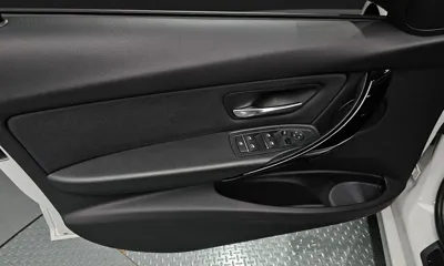 BMW 3-Series 2018, 103120 км, за 15500000 KRW - фото 24