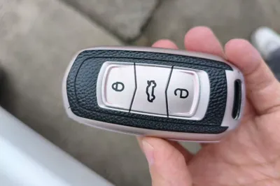Geely Auto Vision X6 2016, 89800 км, за 22480.88 CNY - фото 20