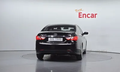 Hyundai Sonata 2010, 83031 км, за 3250000 KRW