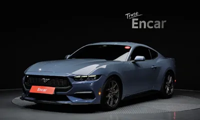 Ford Mustang · 2025 год