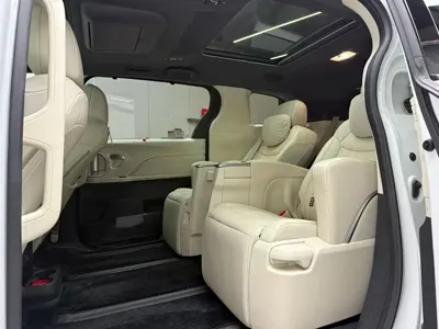 Toyota Sienna 2024, 33400 км, за 298000 CNY - фото 14