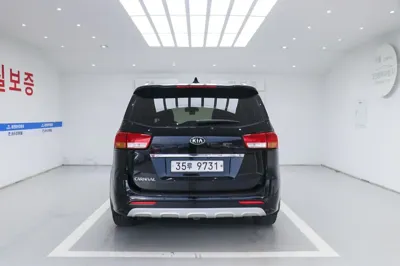 Kia Canival 2015, 305698 км, за 5500000 KRW - фото 5