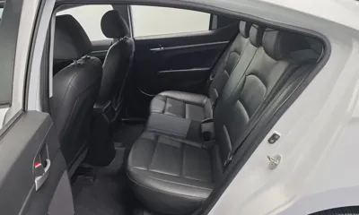 Hyundai Avante 2019, 108015 км, за 10900000 KRW - фото 12