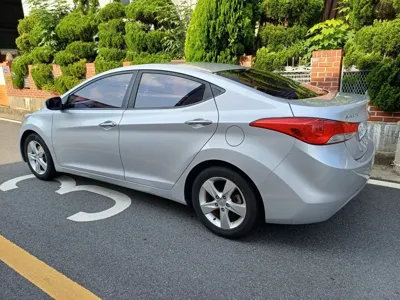 Hyundai Avante 2012, 70430 км, за 4800000 KRW