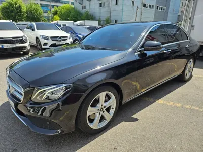 Mercedes-Benz E-Class · 2018 год
