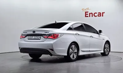 Hyundai Sonata 2014, 142039 км, за 4200000 KRW