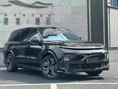Li Auto Li L9 2024, 40000 км, за 265800 CNY