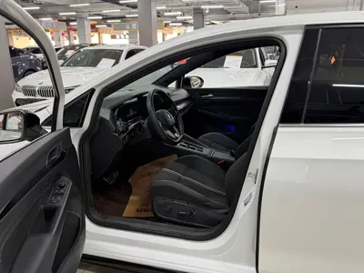 Volkswagen Golf 2023, 34000 км, за 128800 CNY - фото 10