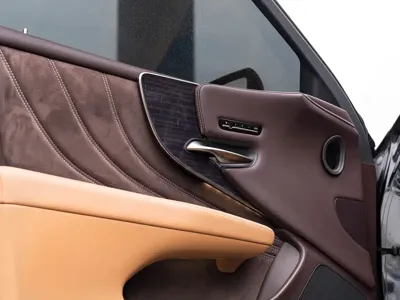 Lexus LS 2019, 145000 км, за 229600 CNY - фото 19
