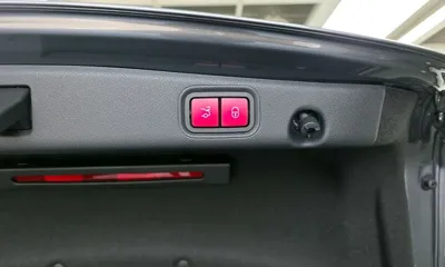 Mercedes-Benz E-Class 2021, 51474 км, за 38900000 KRW - фото 32