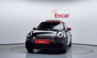 MINI Cooper 2023, 32045 км, за 28900000 KRW