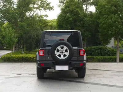 Jeep Wrangler 2018, 35000 км, за 198000 CNY - фото 13
