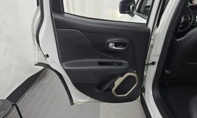 Jeep Renegade 2017, 120056 км, за 8400000 KRW - фото 25