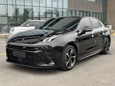 Lynk & Co 03 · 2023 год