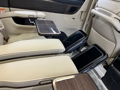 Toyota Alphard 2024, 28000 км, за 878000 CNY - фото 15