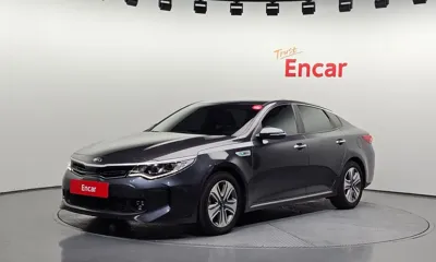 Kia K5 · 2017 год
