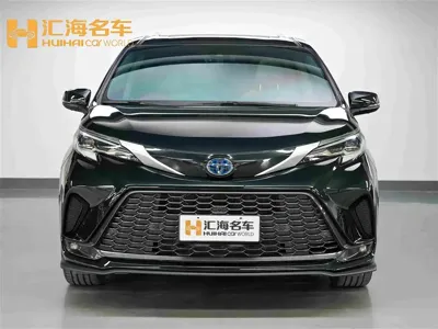 Toyota Granvia 2024, 32599 км, за 235799 CNY