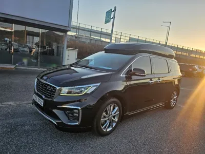 Kia Canival · 2019 год