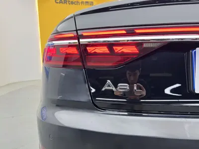 Audi A8 2023, 32000 км, за 585000 CNY - фото 36