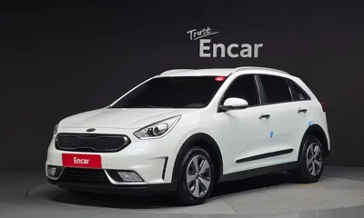 Kia Niro · 2017 год