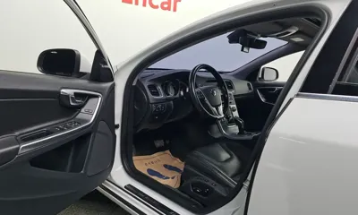 Volvo S60 2017, 97812 км, за 9500000 KRW - фото 10